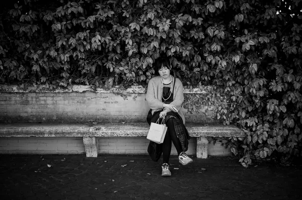 Resting, Rome