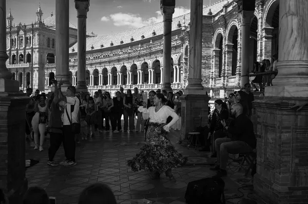 The dance, Seville