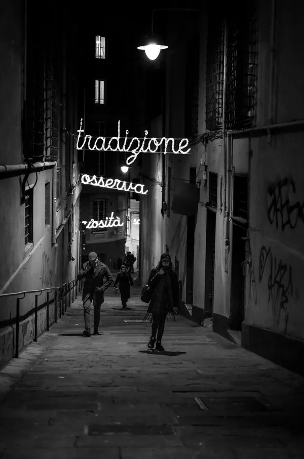 Tradizione Osserva Curiosità, Genoa